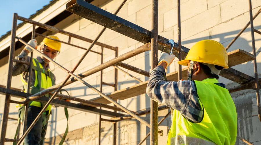 Expert flood damage restoration services in Kampsville, IL